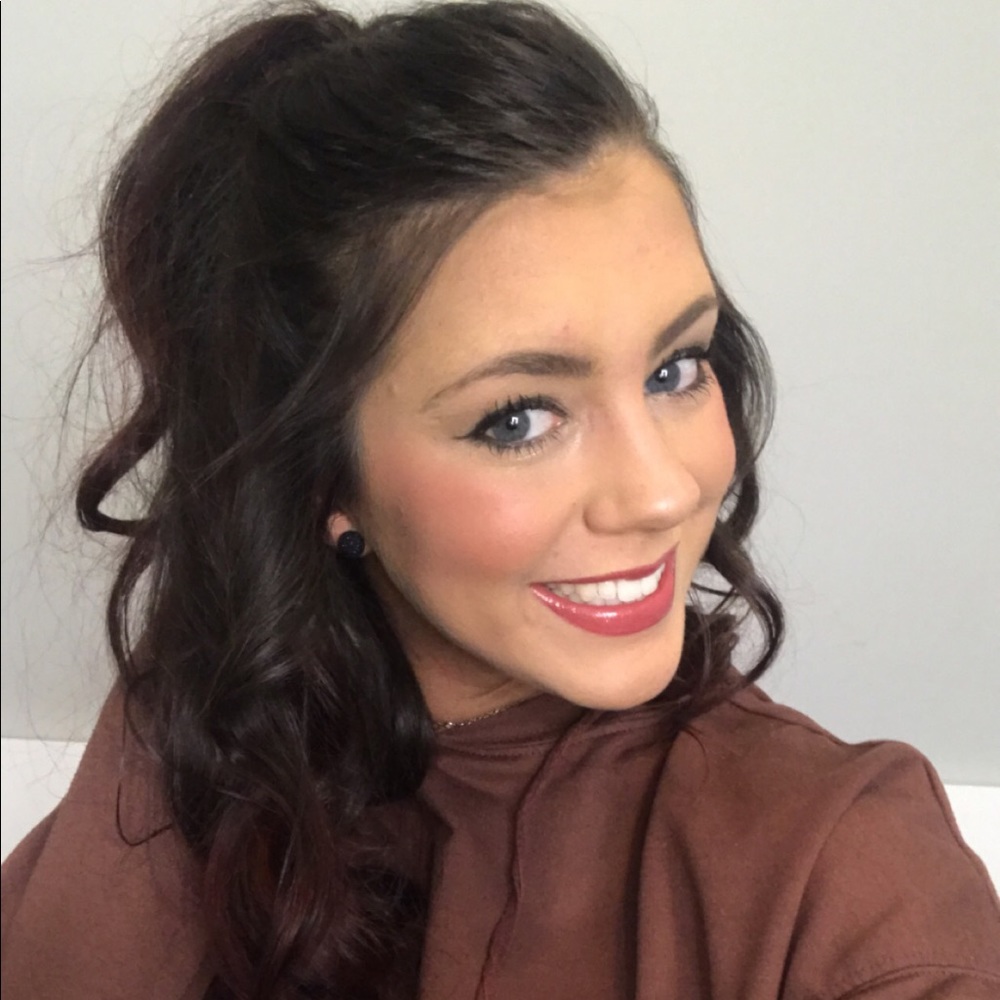 Meet your Posher, Mary